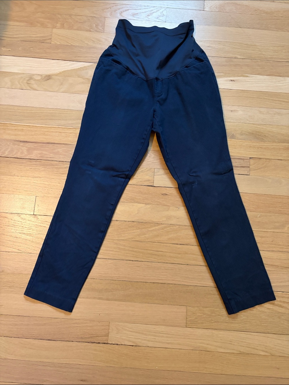 Womenโs Old Navy Pixie Maternity Pants - Navy Blue